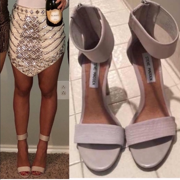 Steve Madden Shoes - Taupe heels